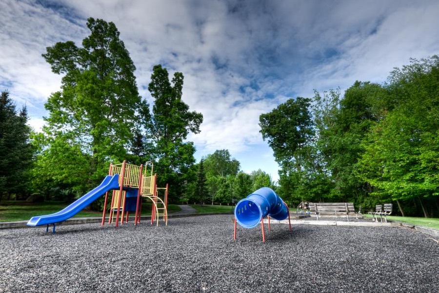 遊具のある園庭